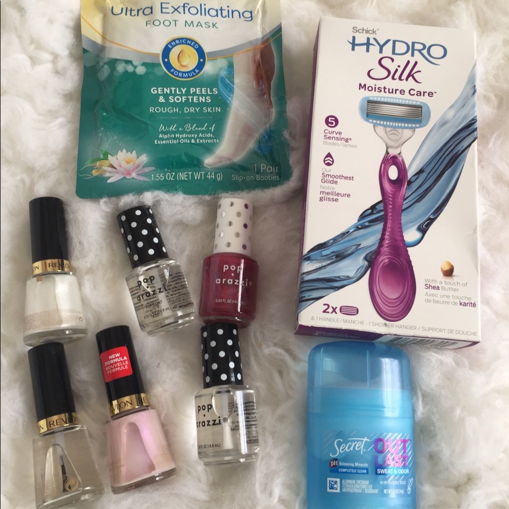 Makeup bundle brand new